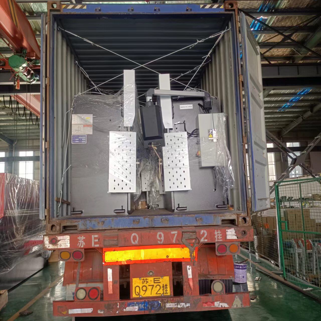 CNC PRESS BRAKE FIVE SETS SHIPPING TO SOUTH AMERICA 